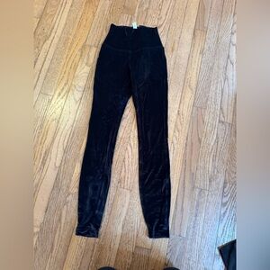 Black Lululemon Velour Leggings